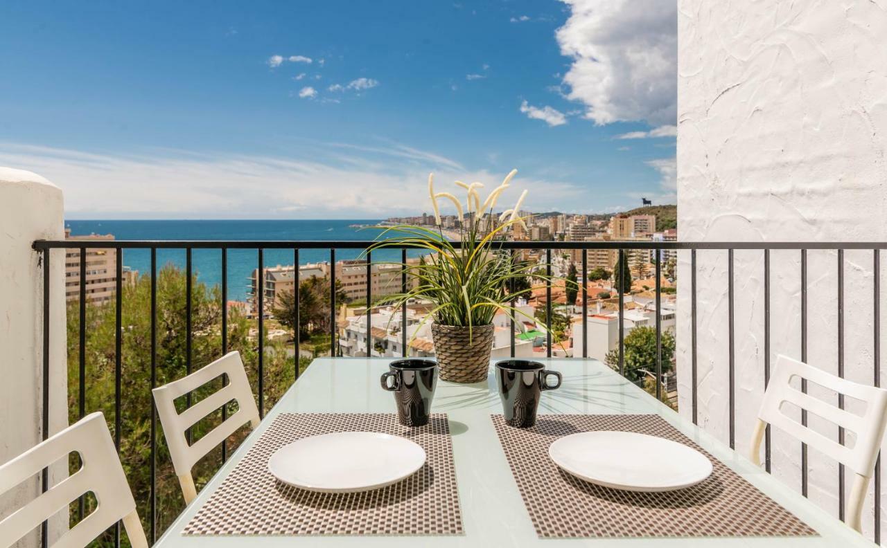 فيلا Torreblanca 4Bdr Townhouse With Stunning Views فوينخيرولا المظهر الخارجي الصورة
