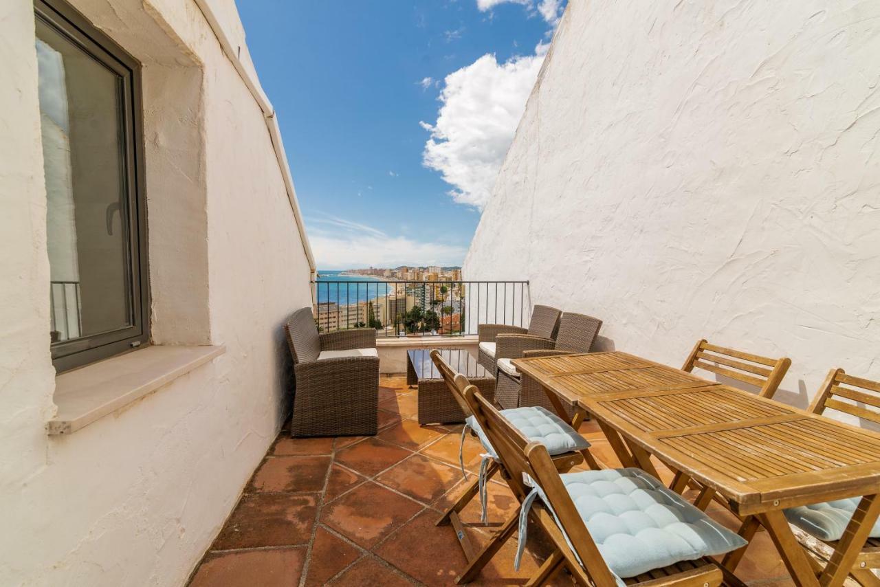 فيلا Torreblanca 4Bdr Townhouse With Stunning Views فوينخيرولا المظهر الخارجي الصورة