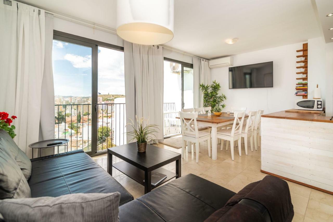 فيلا Torreblanca 4Bdr Townhouse With Stunning Views فوينخيرولا المظهر الخارجي الصورة
