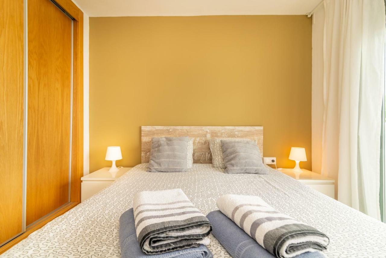 فيلا Torreblanca 4Bdr Townhouse With Stunning Views فوينخيرولا المظهر الخارجي الصورة